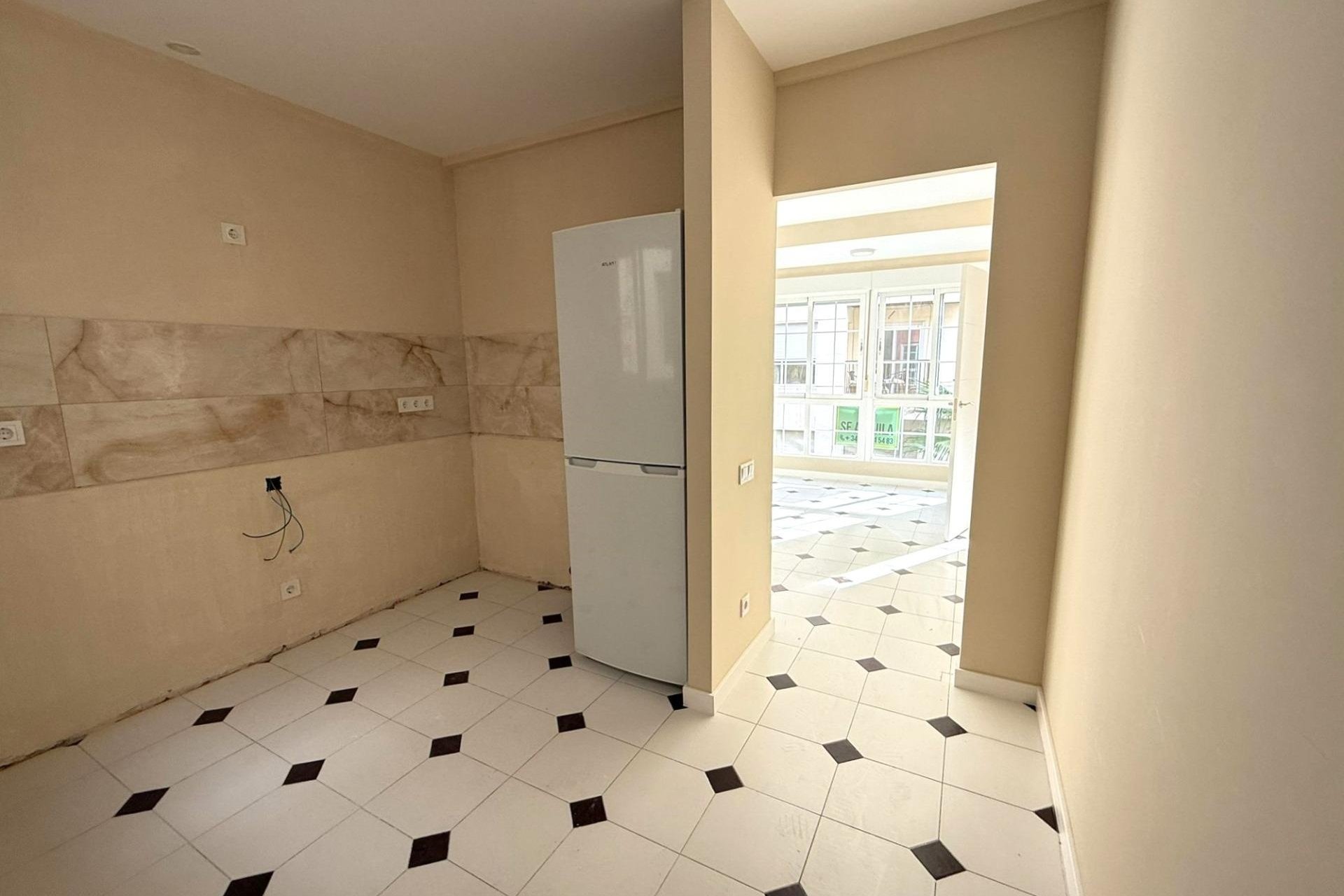 Resale - Apartment -
Torrevieja - Centro