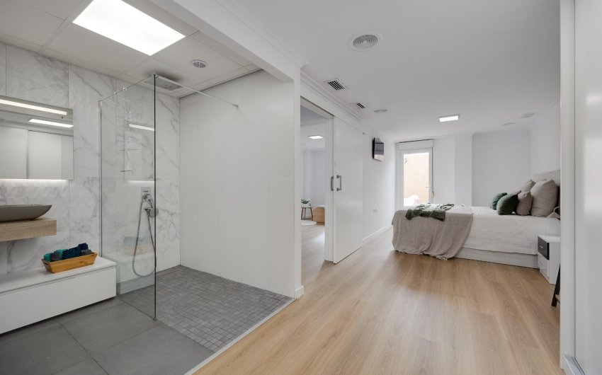 Resale - Apartment -
Torrevieja - Centro