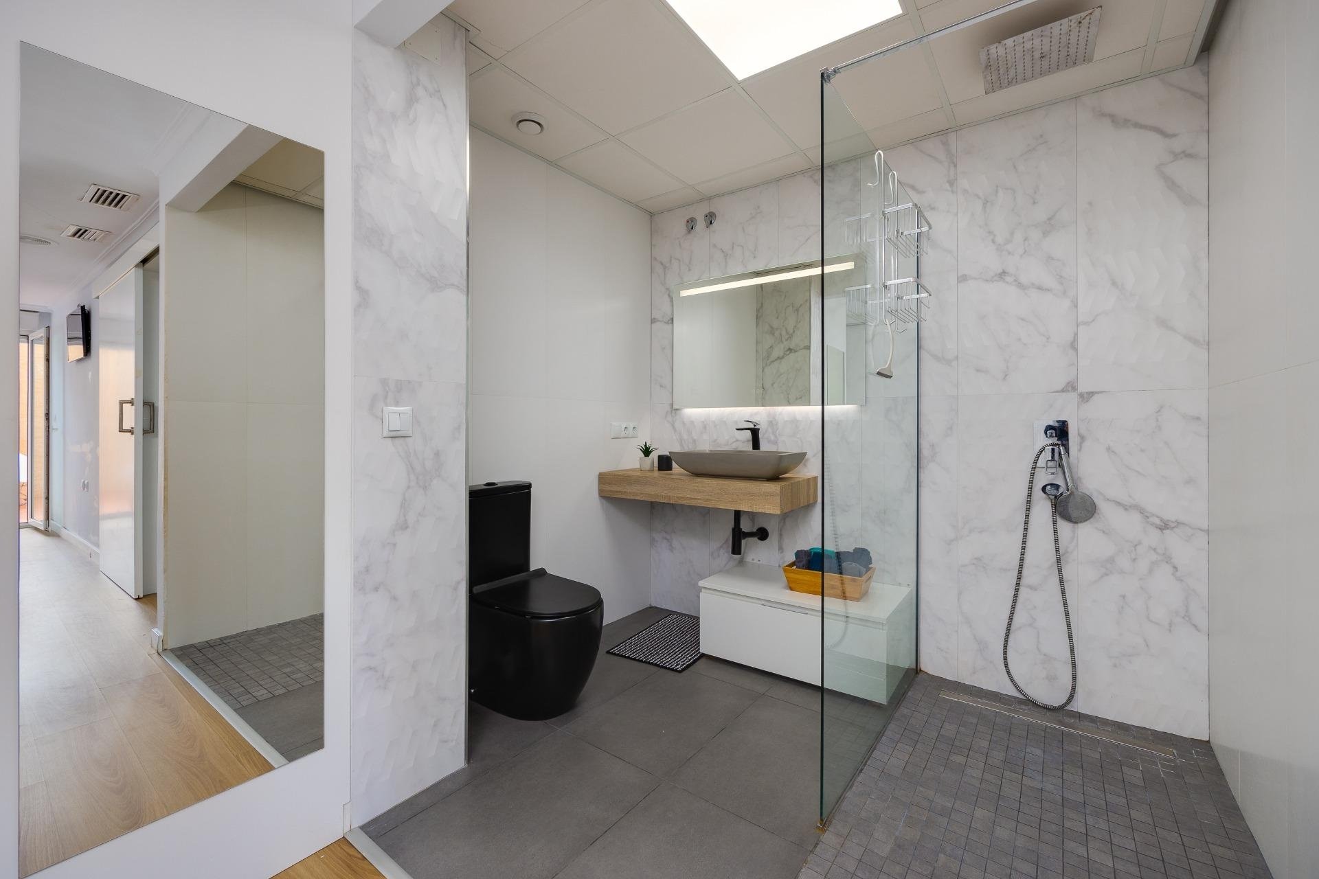 Resale - Apartment -
Torrevieja - Centro