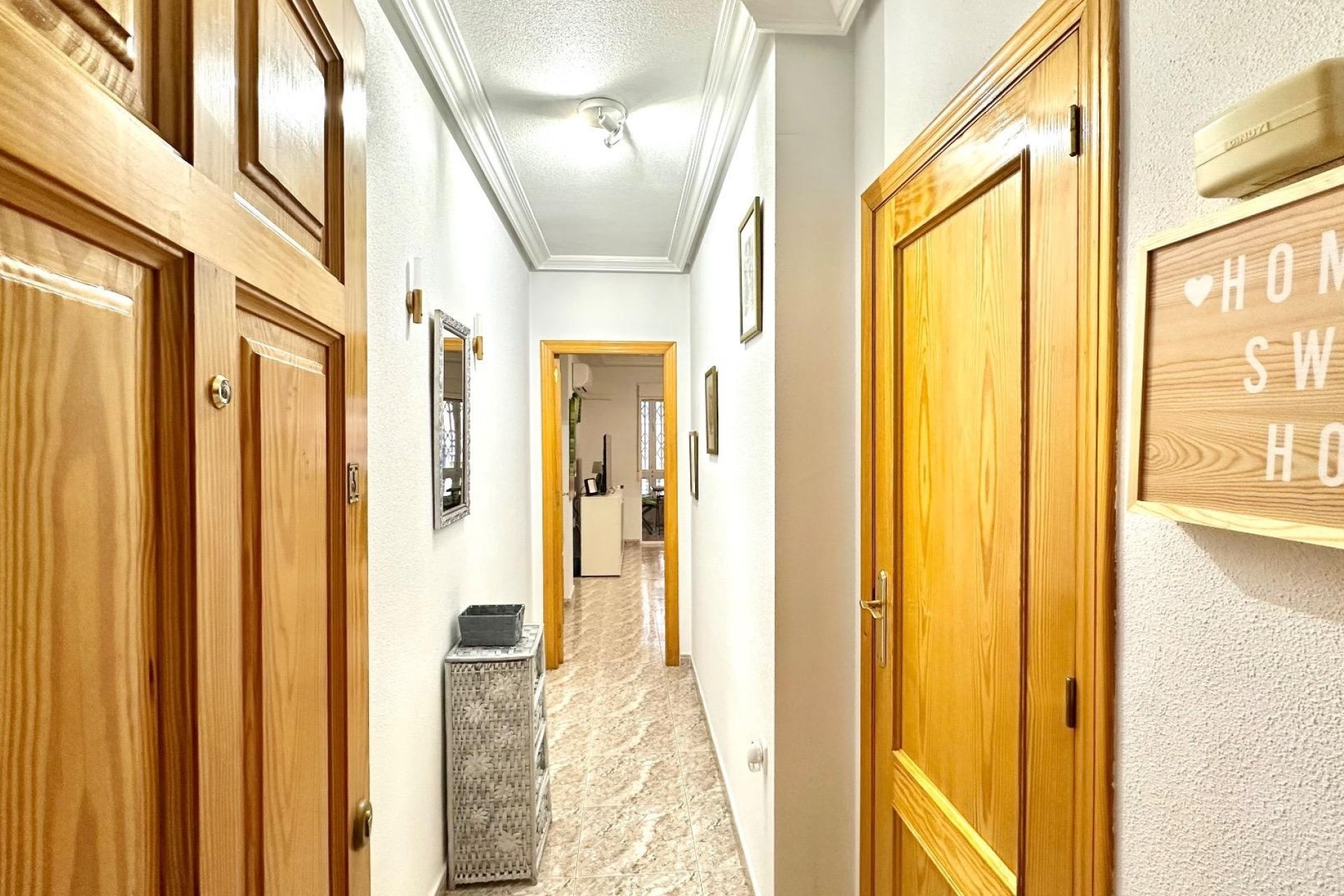 Resale - Apartment -
Torrevieja - Centro