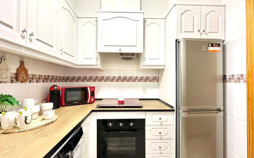 Resale - Apartment -
Torrevieja - Centro