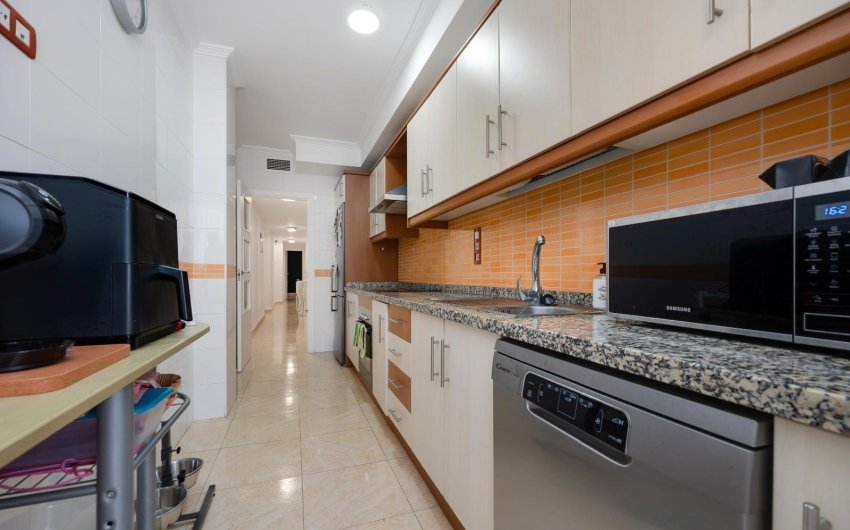 Resale - Apartment -
Torrevieja - Centro