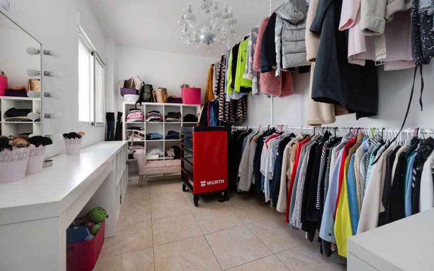 Resale - Apartment -
Torrevieja - Centro