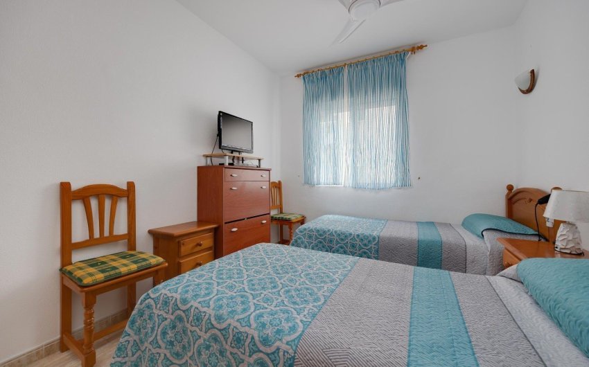 Resale - Apartment -
Torrevieja - Centro