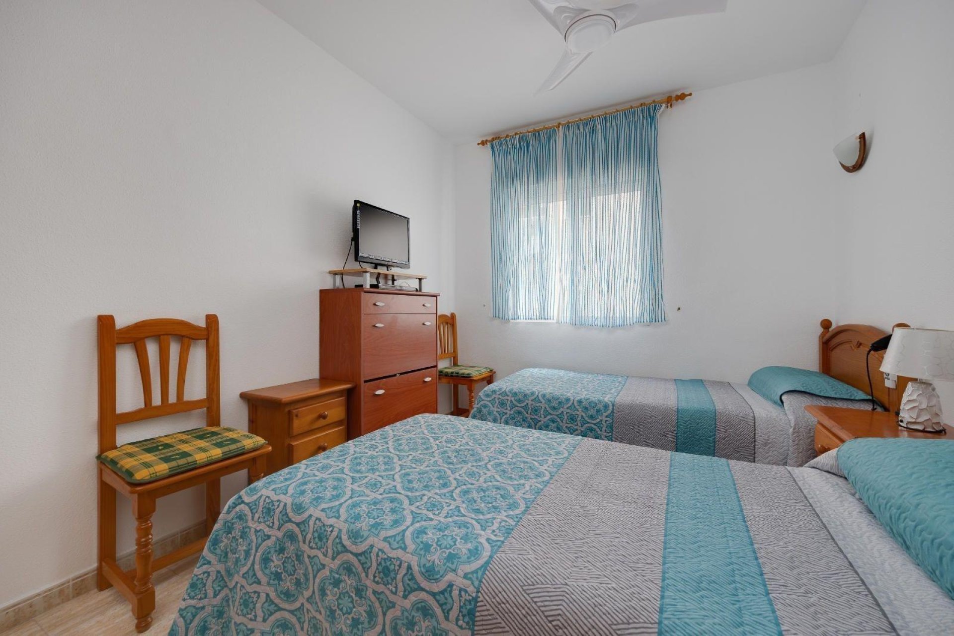 Resale - Apartment -
Torrevieja - Centro