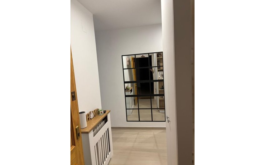 Resale - Apartment -
Torrevieja - Centro