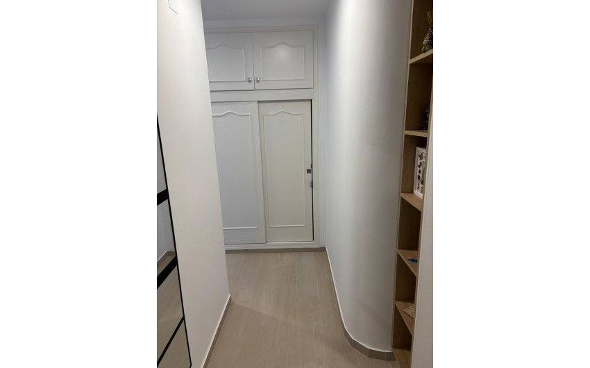 Resale - Apartment -
Torrevieja - Centro