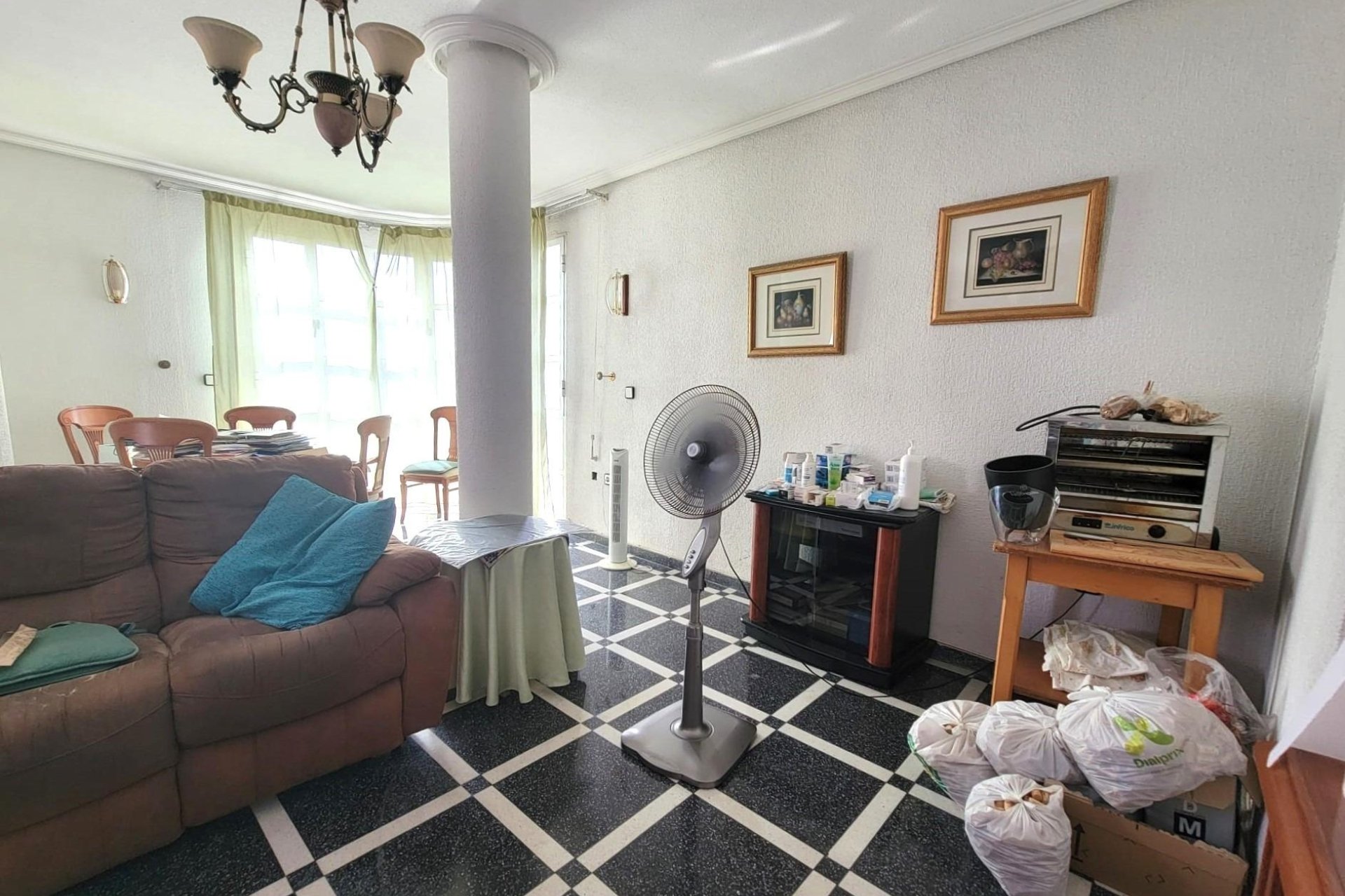 Resale - Apartment -
Torrevieja - Centro