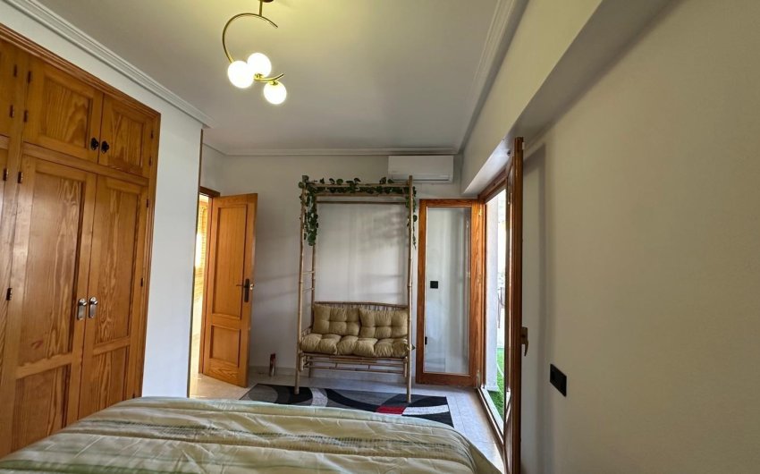 Resale - Apartment -
Torrevieja - Centro