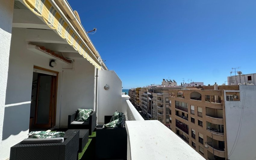 Resale - Apartment -
Torrevieja - Centro