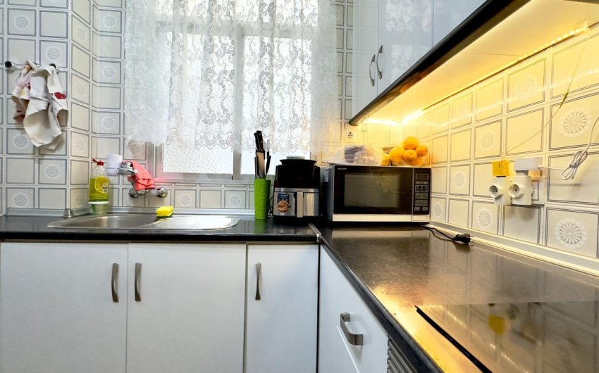 Resale - Apartment -
Torrevieja - Centro