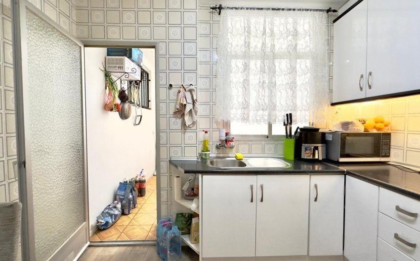 Resale - Apartment -
Torrevieja - Centro