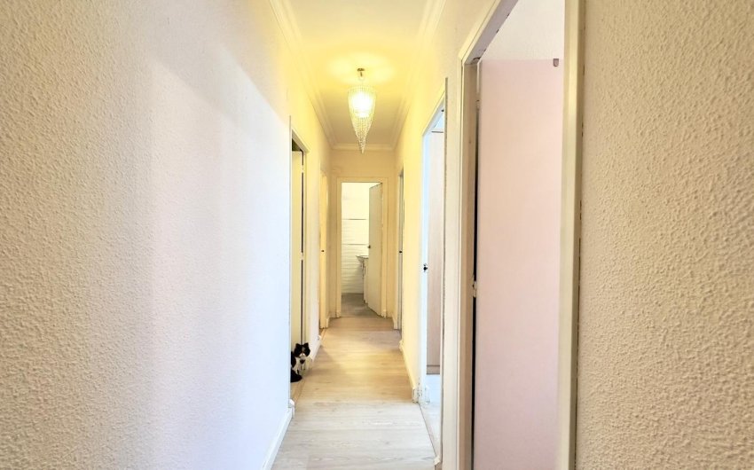 Resale - Apartment -
Torrevieja - Centro