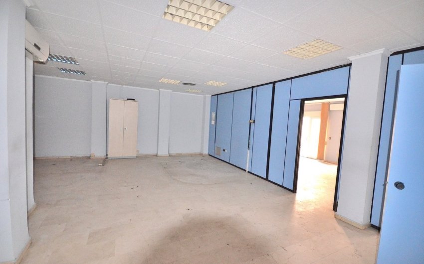 Resale - Apartment -
Torrevieja - Centro