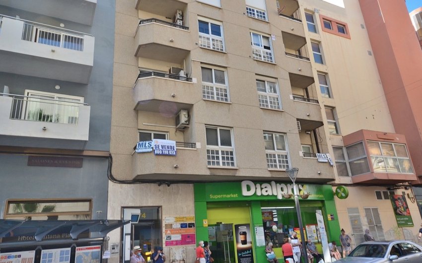 Resale - Apartment -
Torrevieja - Centro