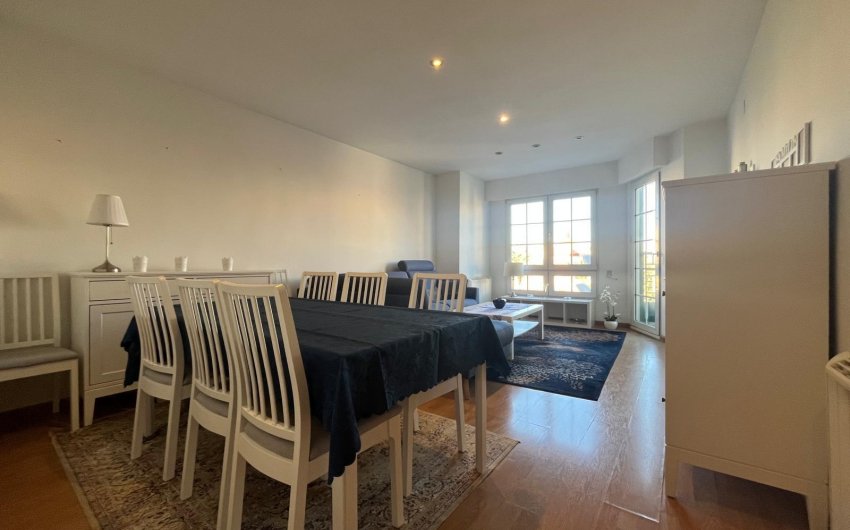 Resale - Apartment -
Torrevieja - Centro