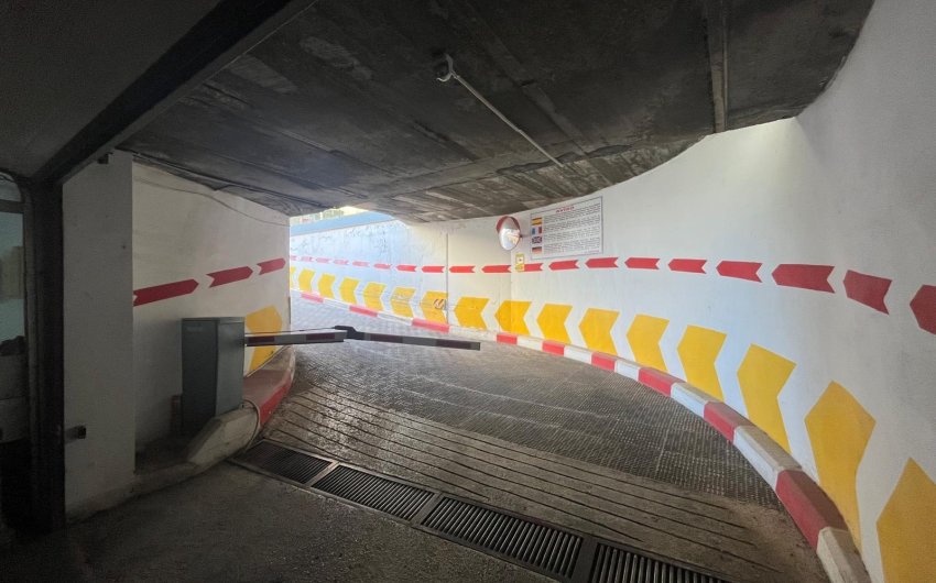 Resale - Apartment -
Torrevieja - Centro