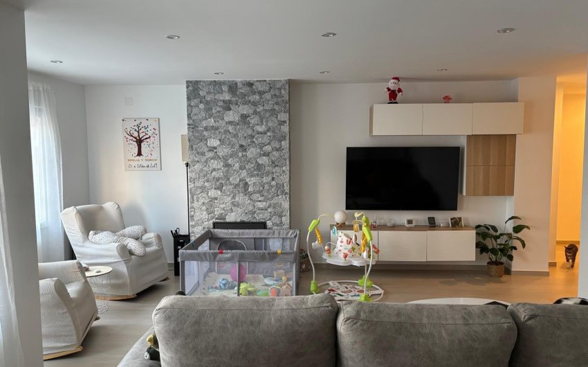 Resale - Apartment -
Torrevieja - Centro