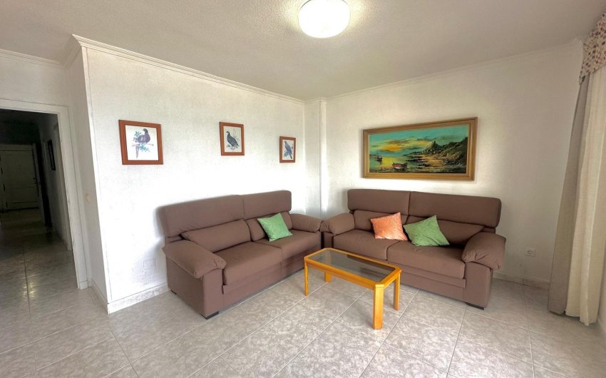 Resale - Apartment -
Torrevieja - Centro