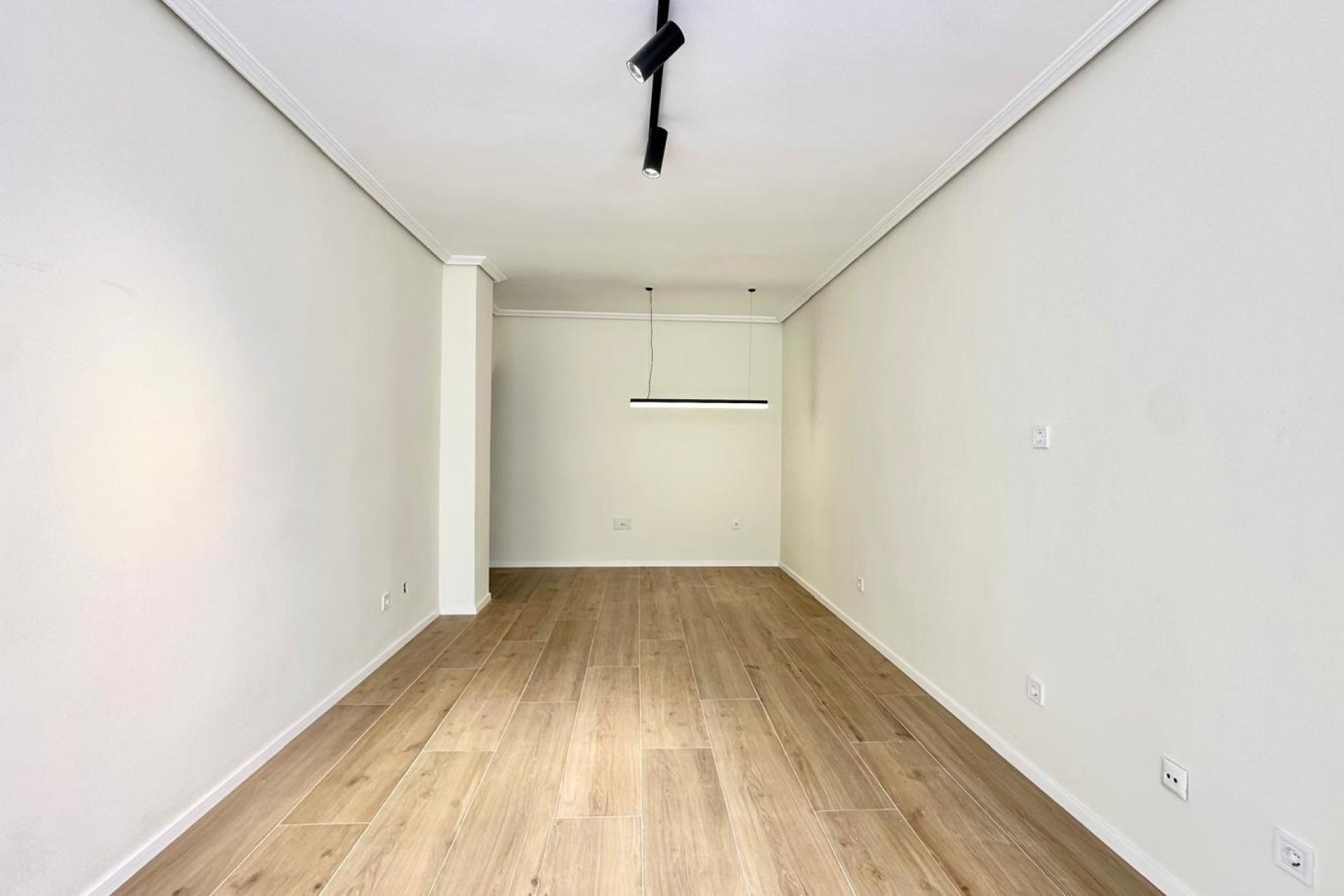 Resale - Apartment -
Torrevieja - Centro