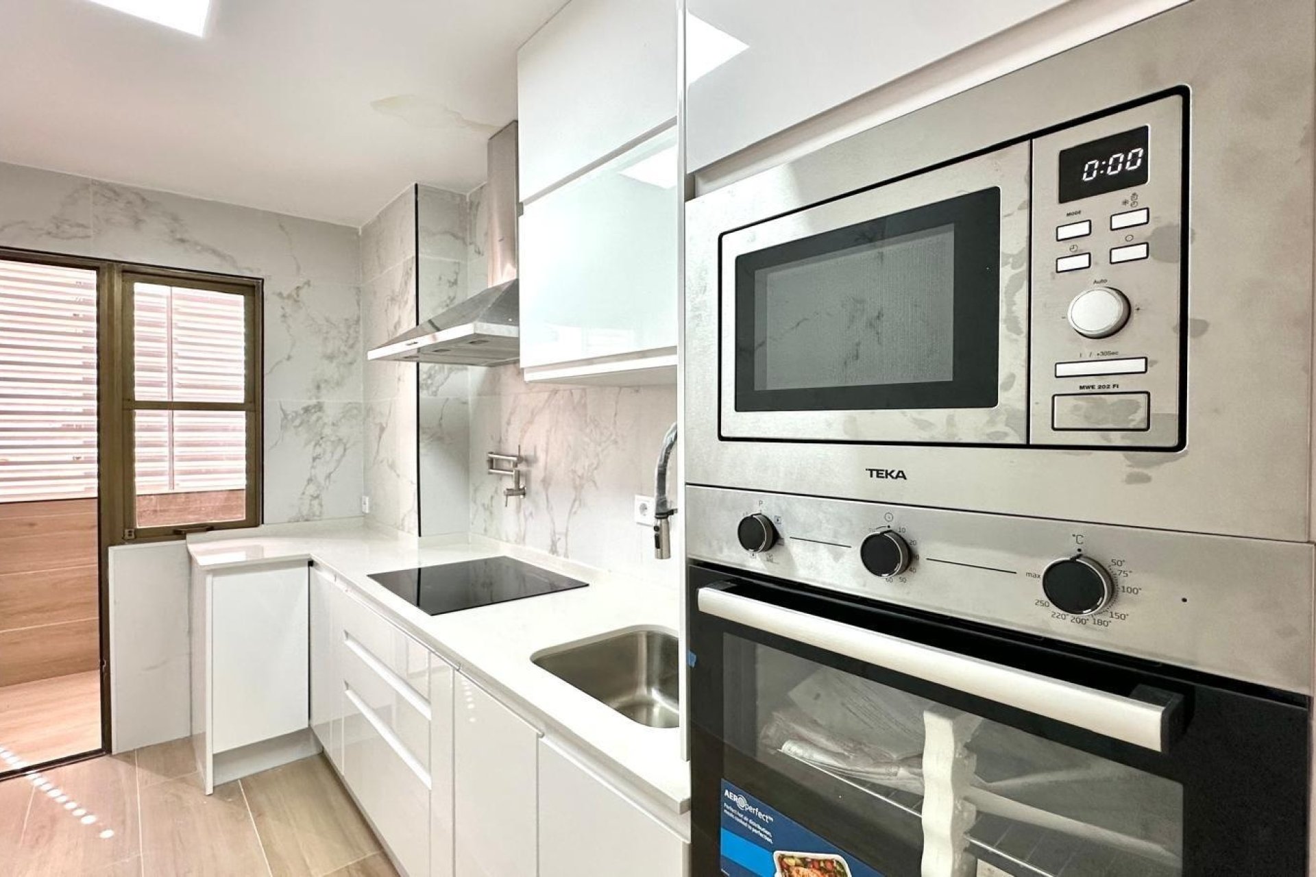 Resale - Apartment -
Torrevieja - Centro