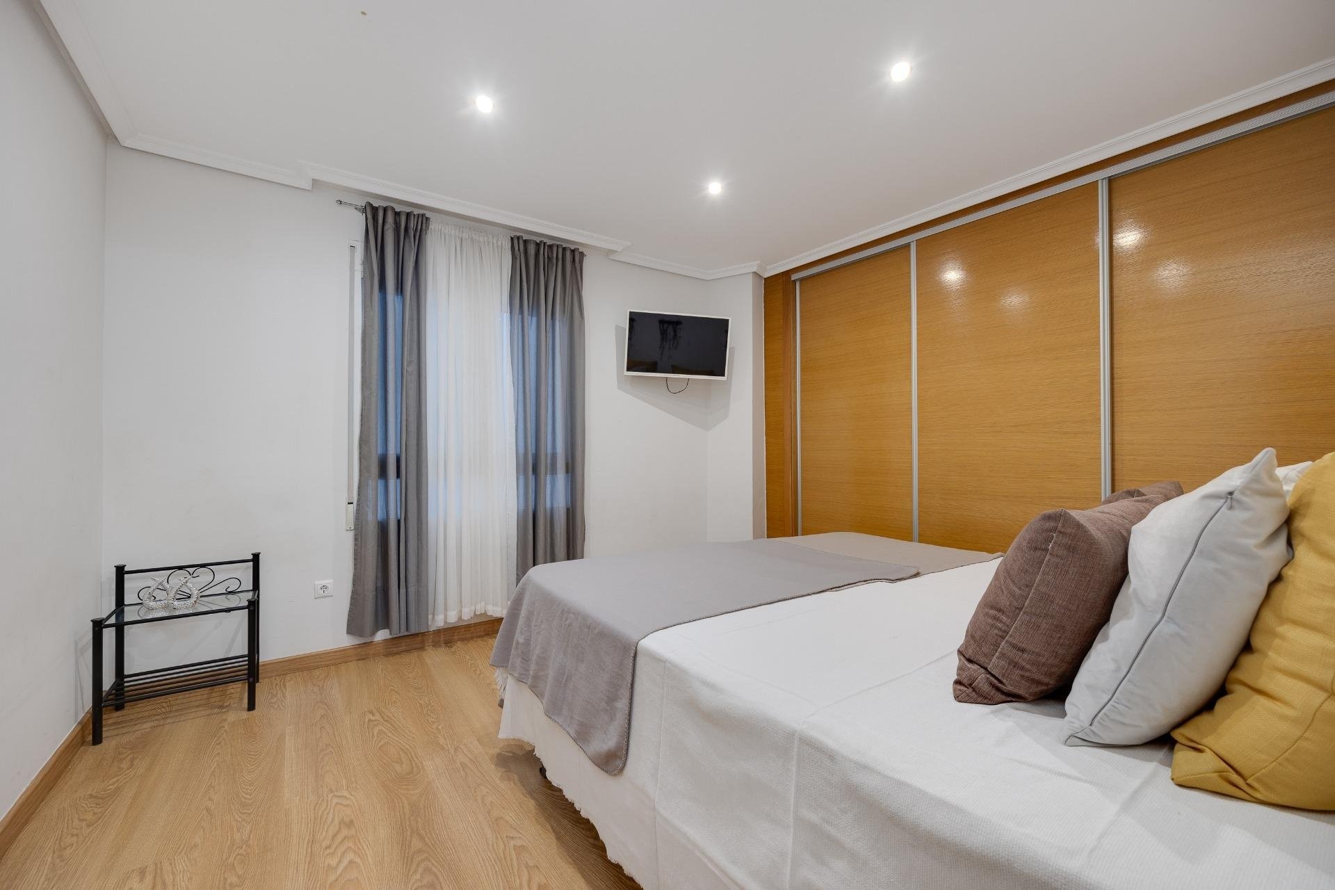 Resale - Apartment -
Torrevieja - Centro