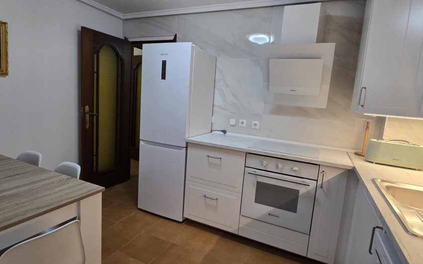 Resale - Apartment -
Torrevieja - Centro