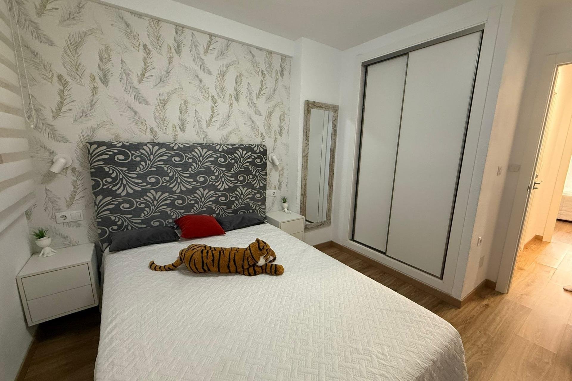 Resale - Apartment -
Torrevieja - Centro