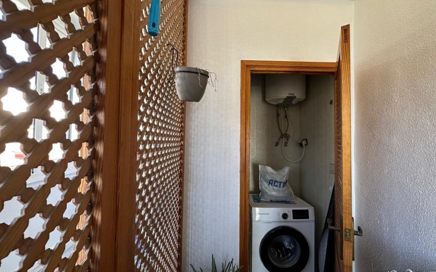 Resale - Apartment -
Torrevieja - Centro