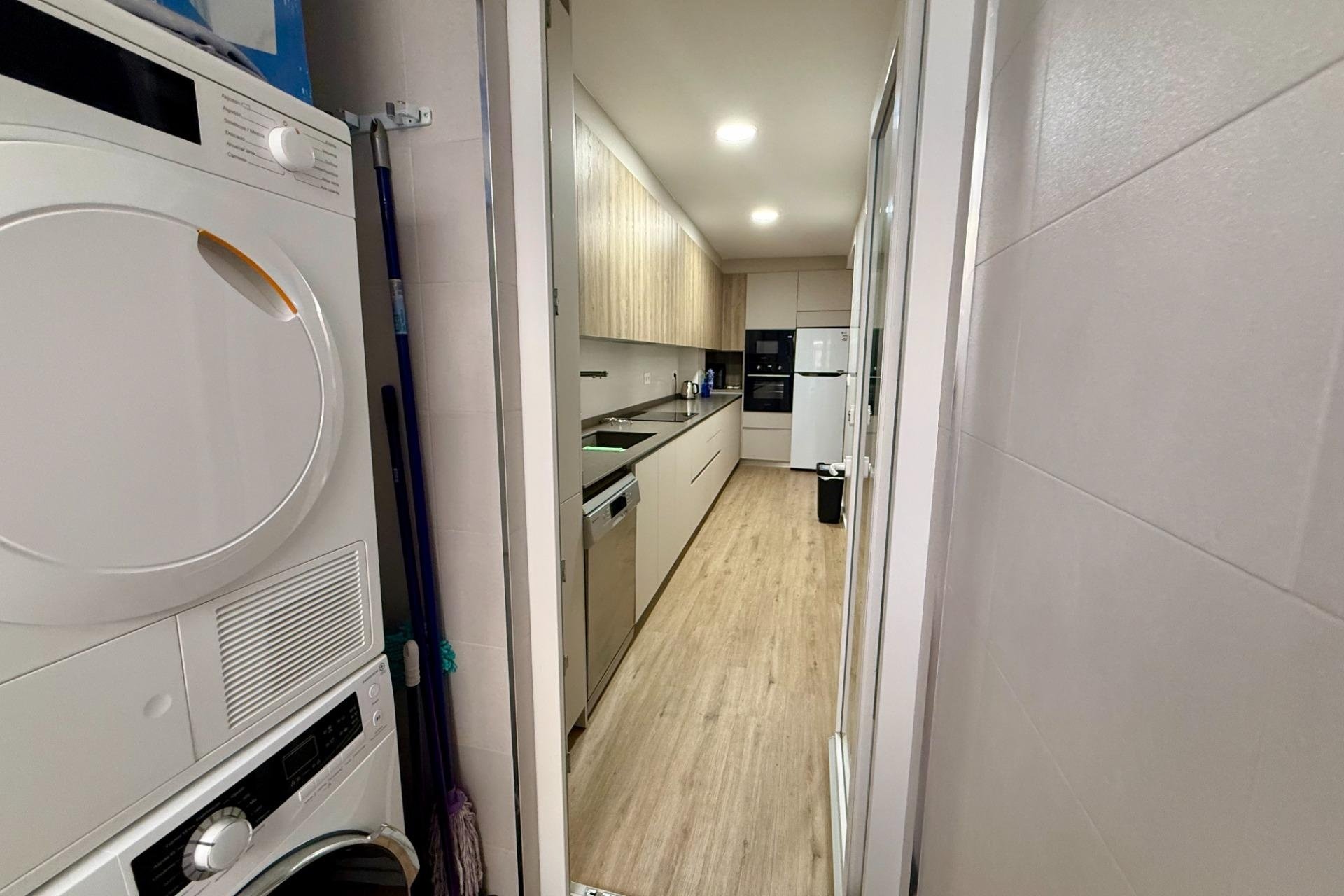 Resale - Apartment -
Torrevieja - Centro