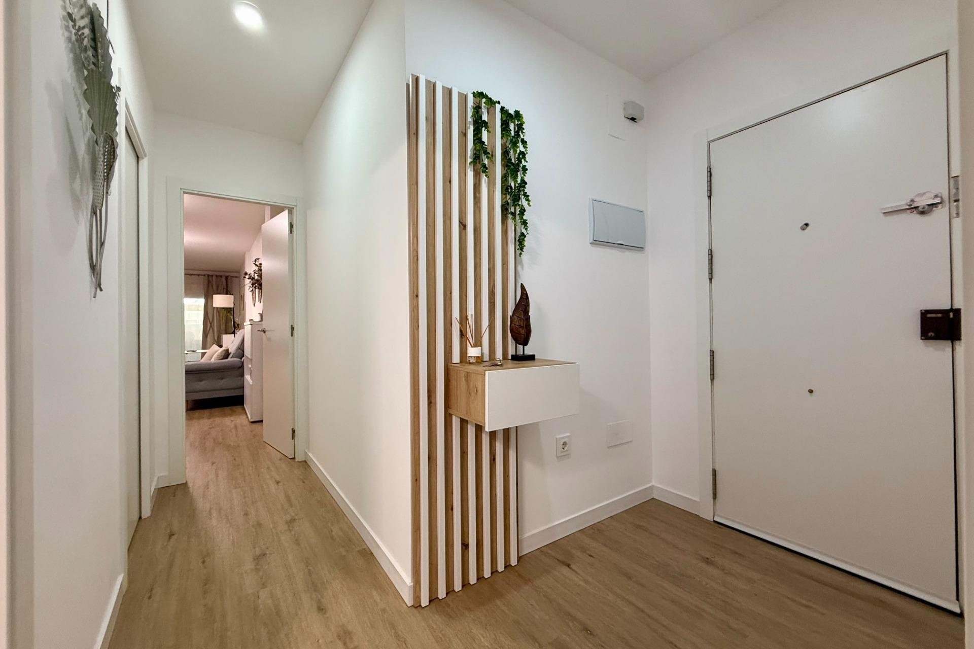 Resale - Apartment -
Torrevieja - Centro