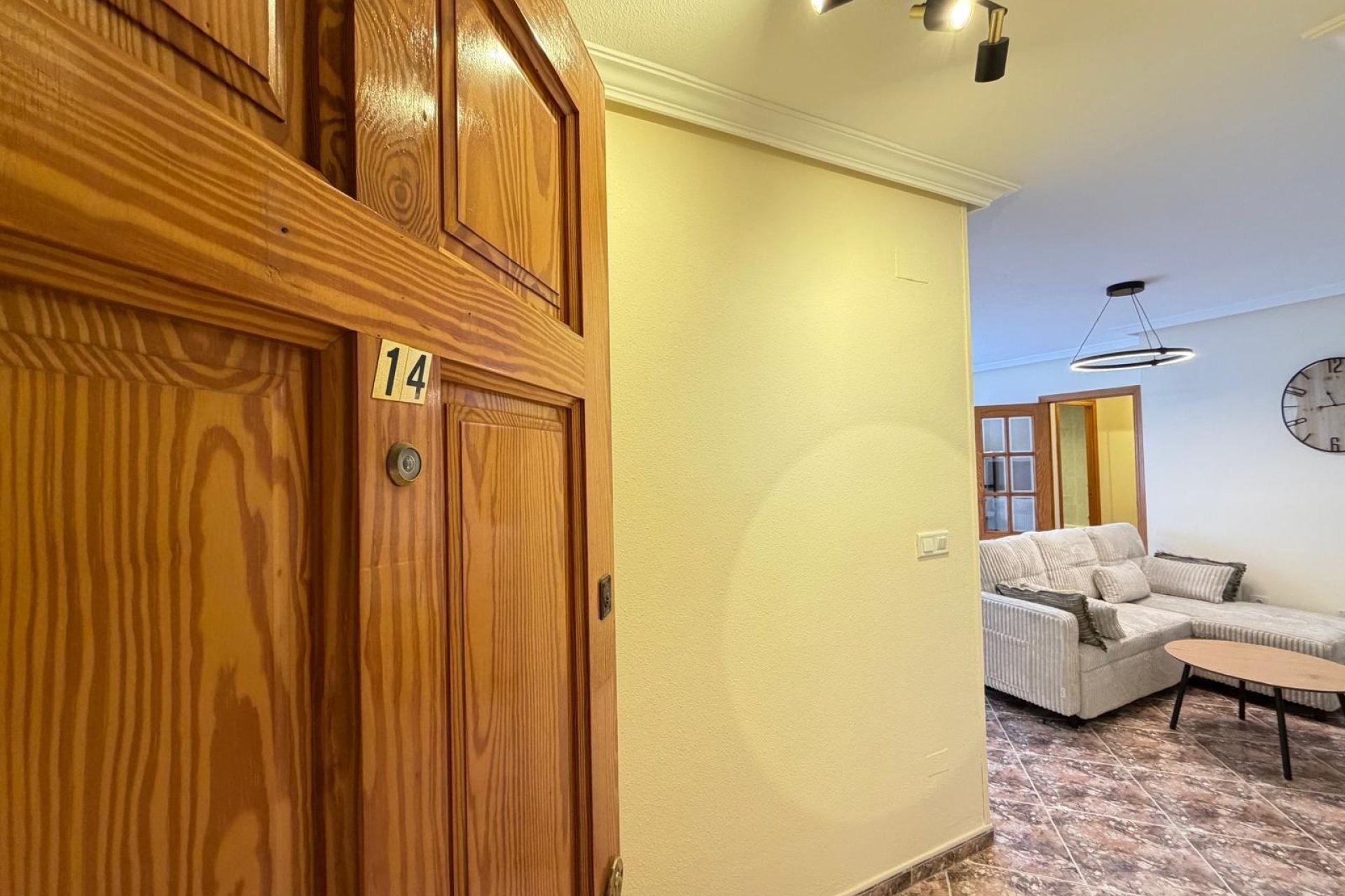 Resale - Apartment -
Torrevieja - Centro
