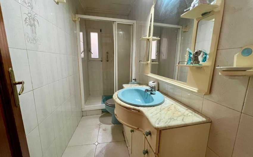 Resale - Apartment -
Torrevieja - Centro