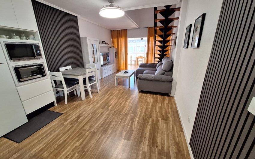 Resale - Apartment -
Torrevieja - Centro