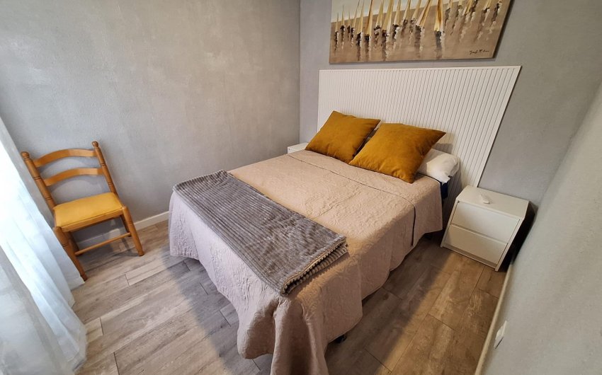 Resale - Apartment -
Torrevieja - Centro