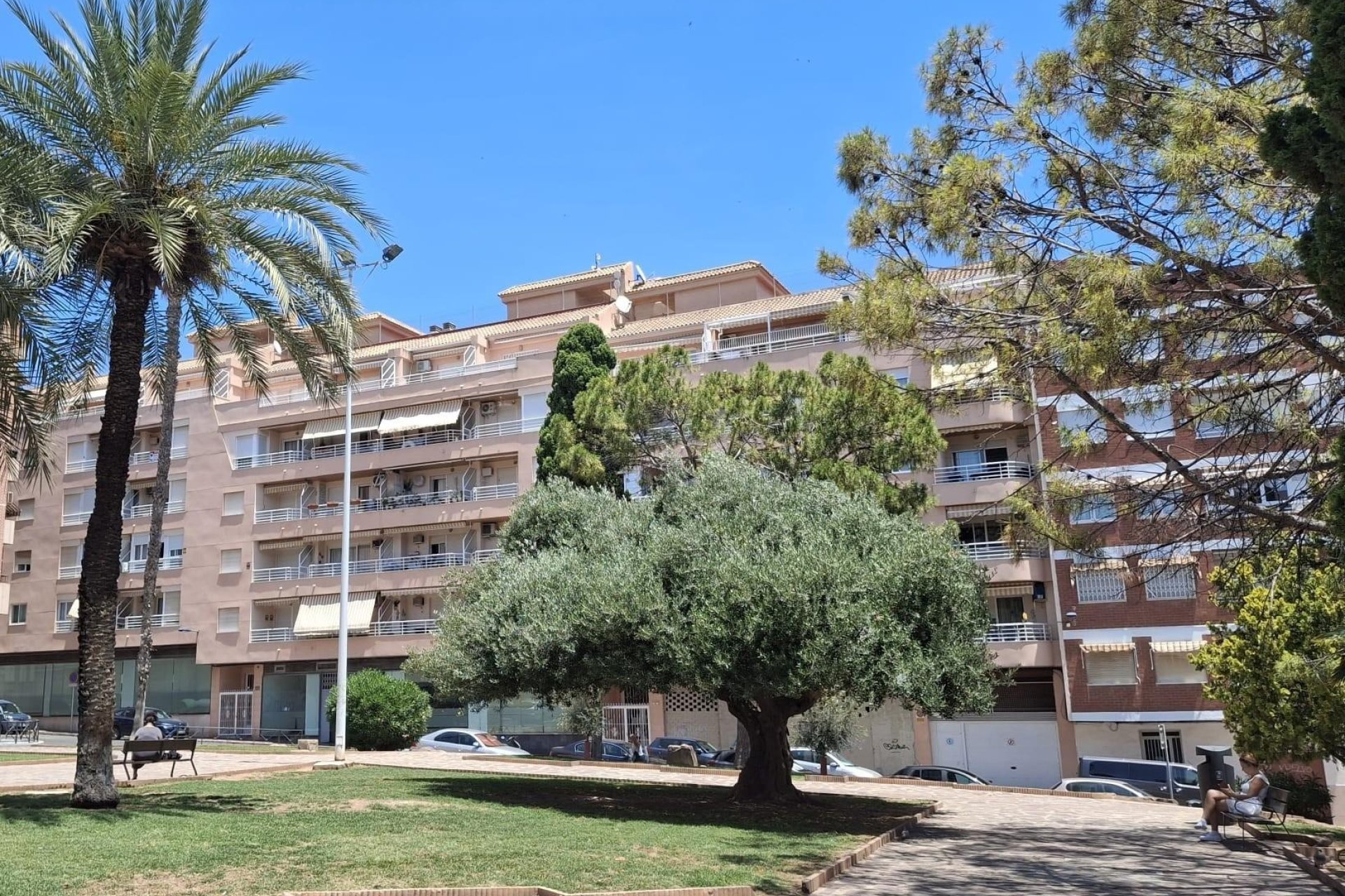 Resale - Apartment -
Torrevieja - Centro