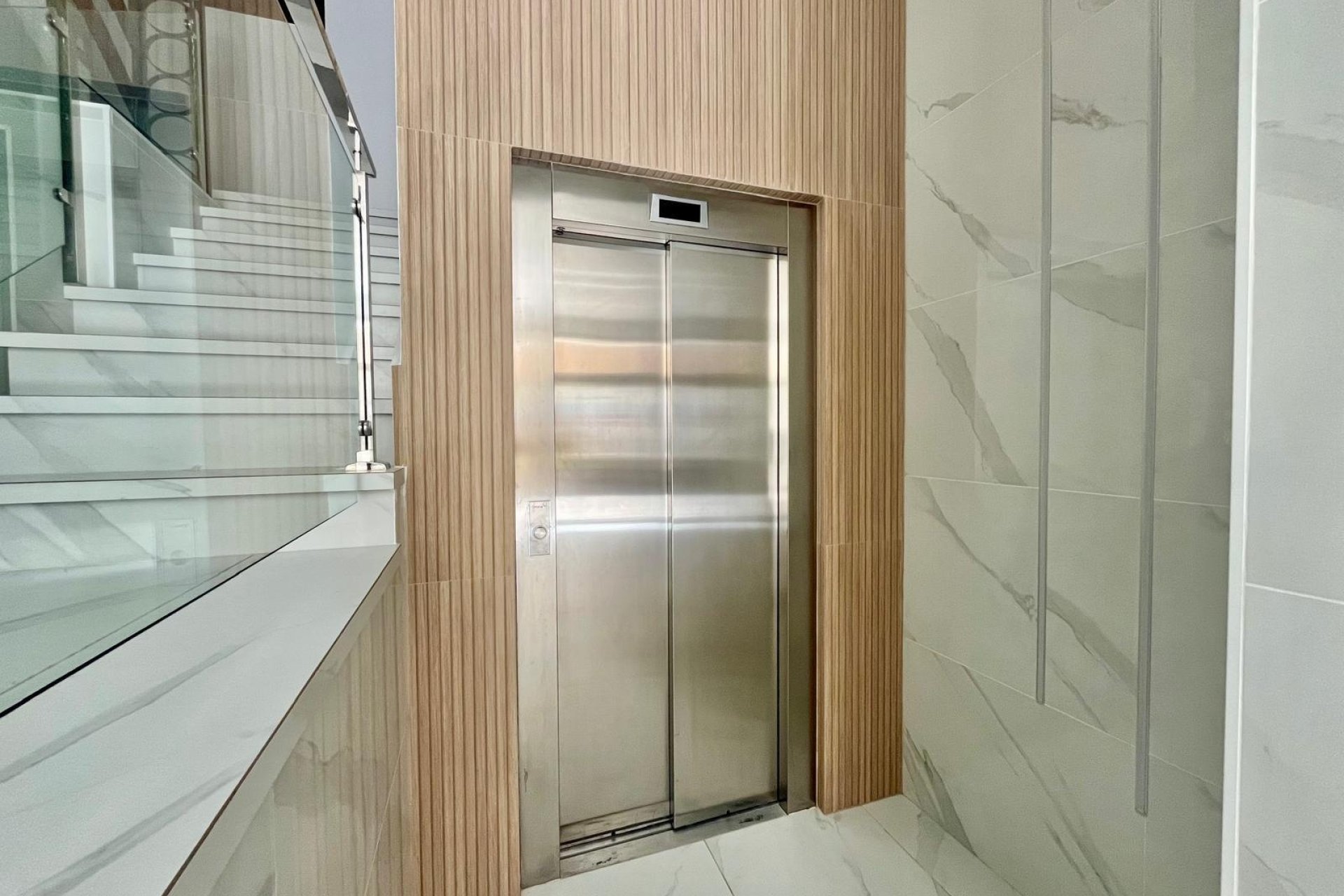 Resale - Apartment -
Torrevieja - Centro