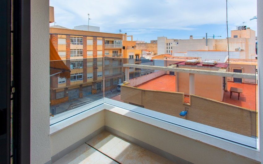 Resale - Apartment -
Torrevieja - Costa Blanca