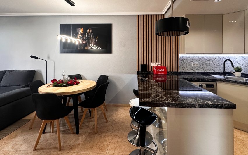 Resale - Apartment -
Torrevieja - Costa Blanca