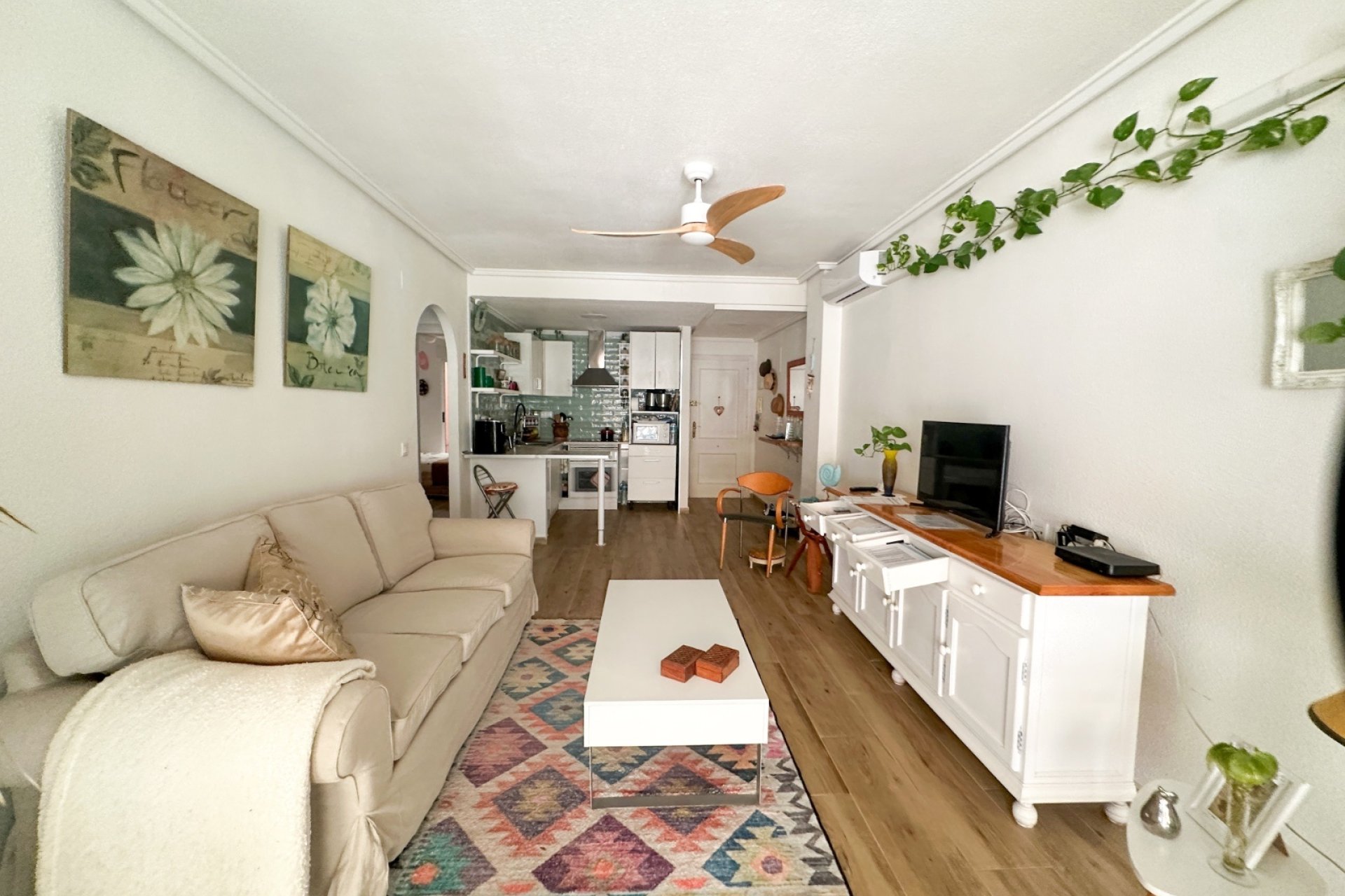 Resale - Apartment -
Torrevieja - Costa Blanca
