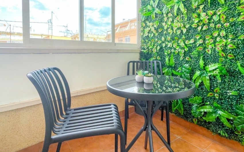 Resale - Apartment -
Torrevieja - Costa Blanca
