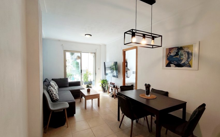 Resale - Apartment -
Torrevieja - Costa Blanca