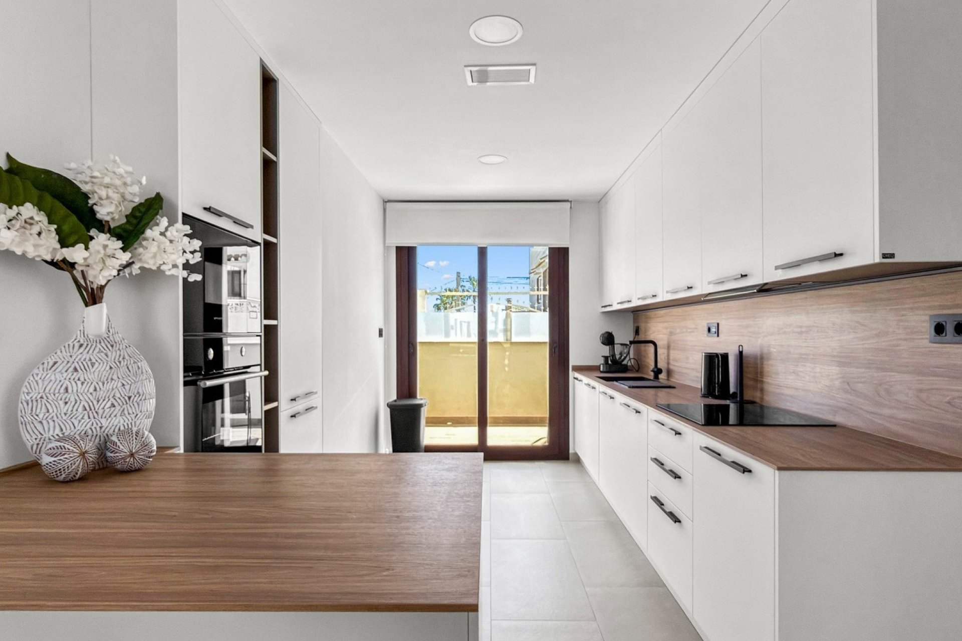 Resale - Apartment -
Torrevieja - Costa Blanca