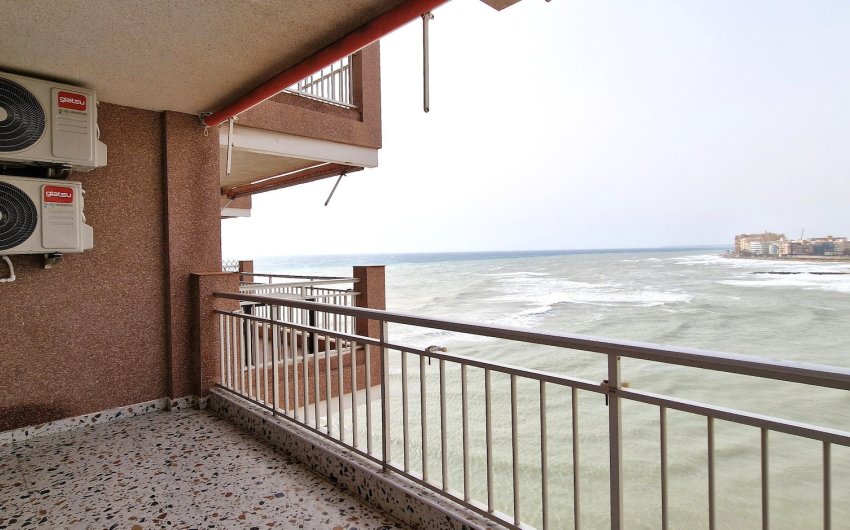 Resale - Apartment -
Torrevieja - Costa Blanca