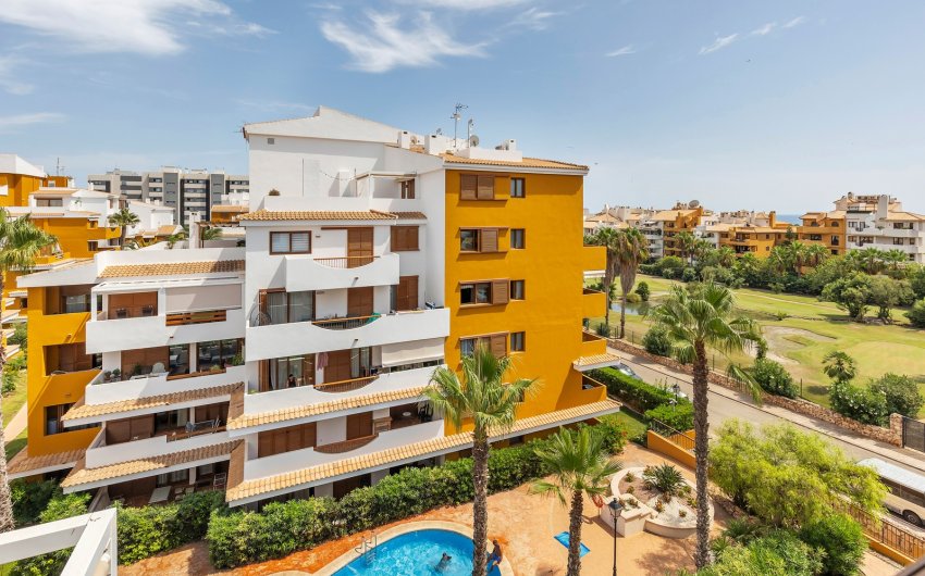 Resale - Apartment -
Torrevieja - Costa Blanca