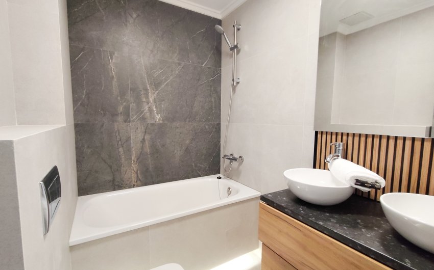 Resale - Apartment -
Torrevieja - Costa Blanca