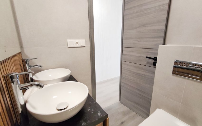 Resale - Apartment -
Torrevieja - Costa Blanca