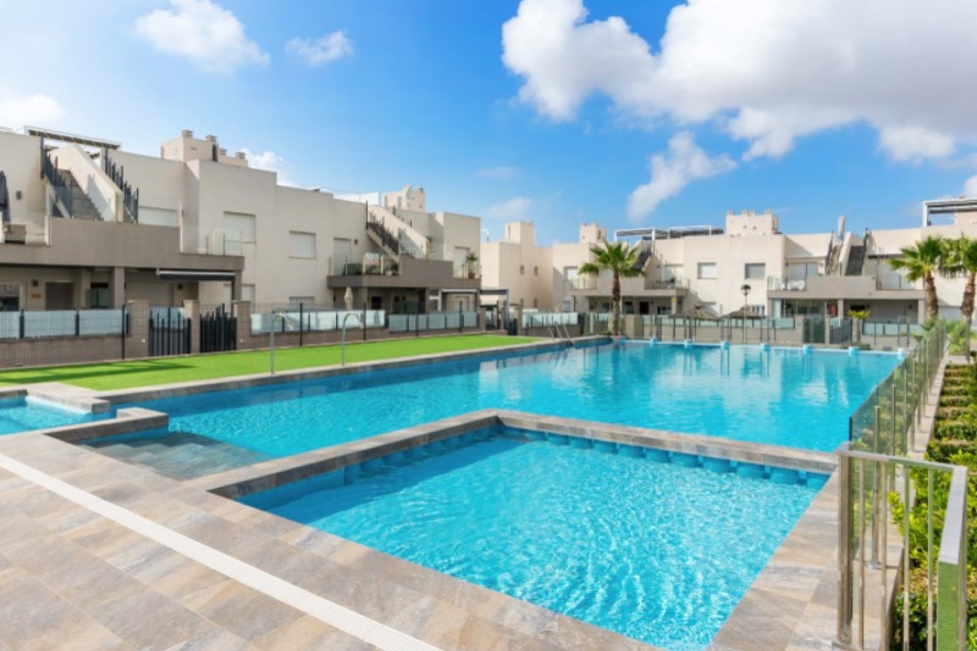 Resale - Apartment -
Torrevieja - Costa Blanca