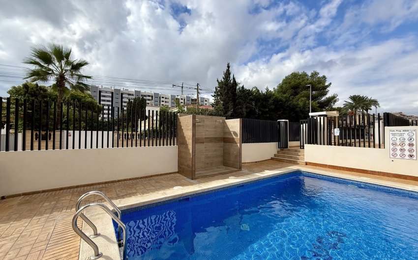 Resale - Apartment -
Torrevieja - Costa Blanca