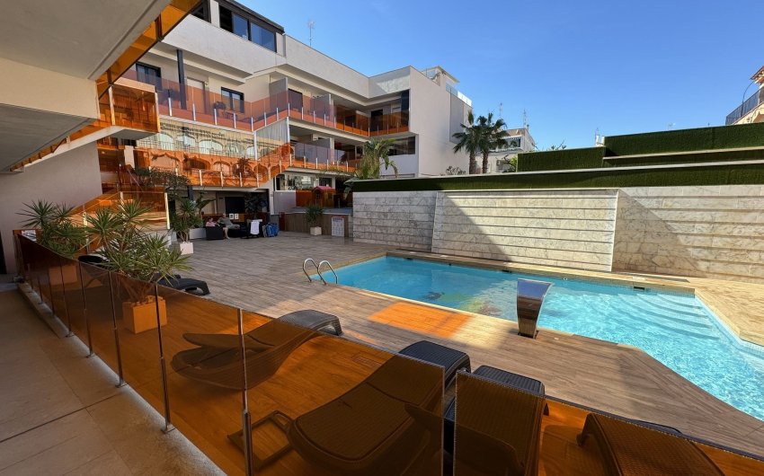 Resale - Apartment -
Torrevieja - Costa Blanca